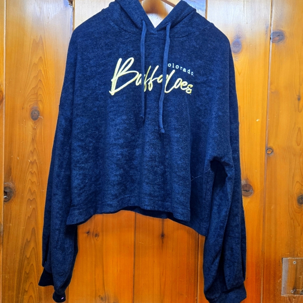 Rivarly Threads Colorado Buffaloes Women’s Cropped Hooded Sweatshirt  XL BLACK